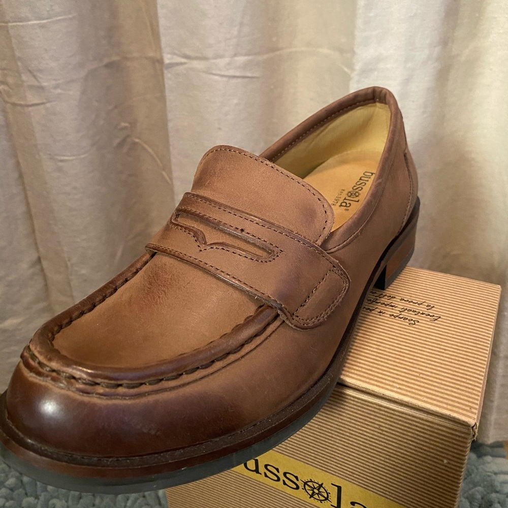 Bussola penny style leather loafers